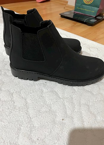 Erkek Bot - Görsel 4