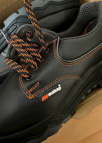 Erkek Bot - Görsel 2