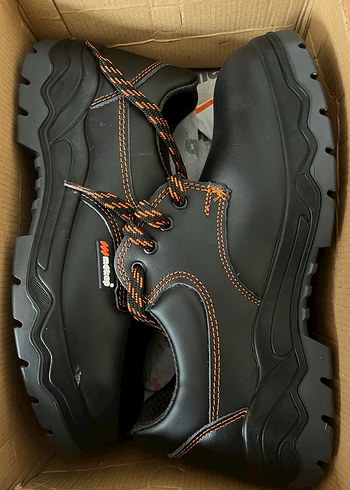 Erkek Bot - Görsel 6