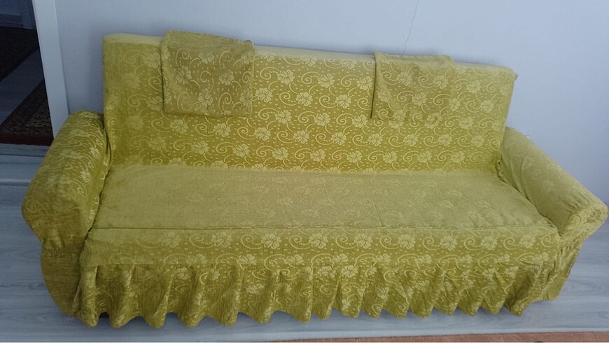 Kanepe kılıfı