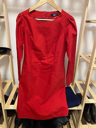 ADL kırmızı elbise (Hiç giyilmedi)