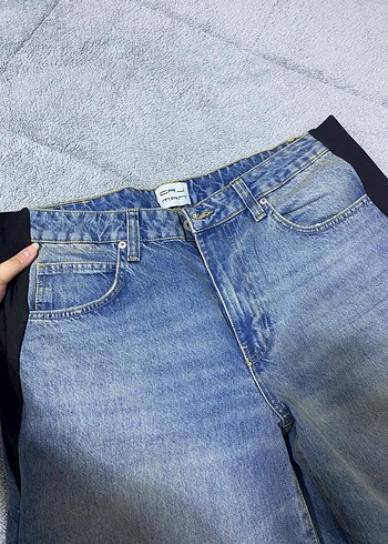48 Beden mavi Renk Baggy unisex jean.