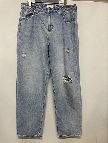 Urban Outfitters Unisex baggy jean.