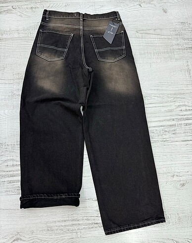 Urban Outfitters Baggy unisex jean.