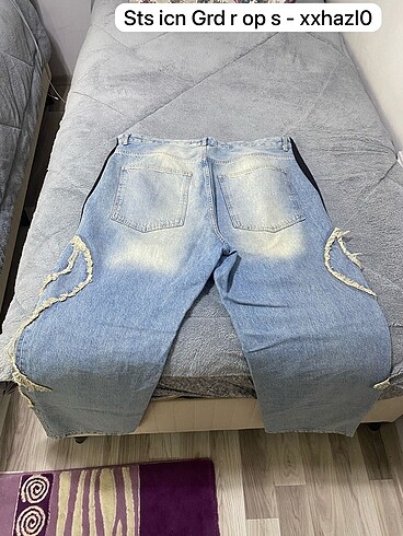 46 Beden mavi Renk Bershka BAGGY UNİSEX JEAN.