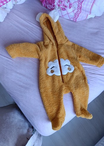 Sarı Peluş Bebek Tulumu, Kapüşonlu, Baskılı - Görsel 7