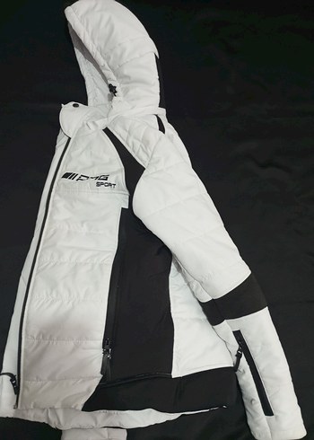 Beyaz Kadın Mini Spor Mont - Görsel 4