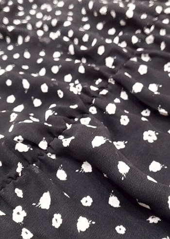 Siyah çiçek desenlı sifon elbise - Görsel 8