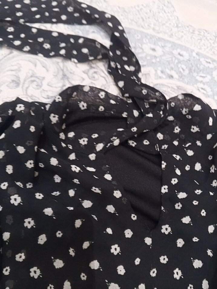 Siyah çiçek desenlı sifon elbise - Görsel 3