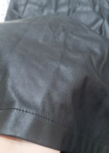 Siyah V Yakalı trenc derı askılı elbise - Görsel 7