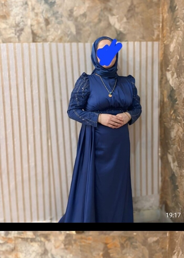 Lacivert şık bir abıye - Görsel 2