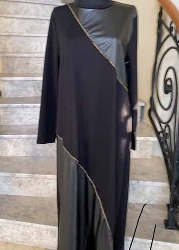 Uzun Siyah Deri detaylı Gotik Elbise 4 beden - Görsel 3