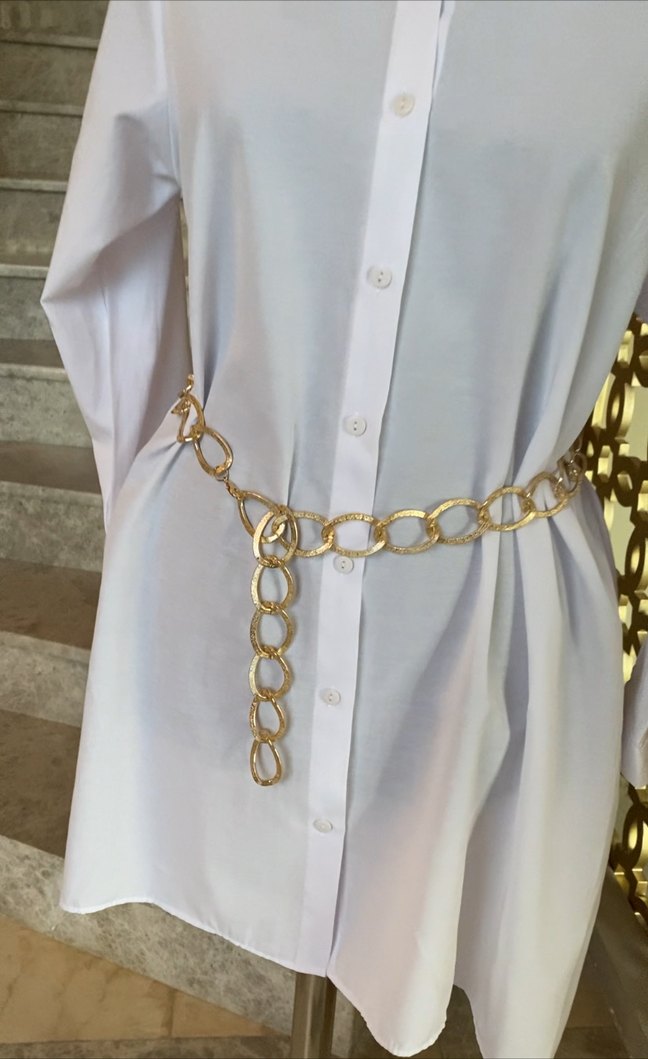 Zincir Detaylı Beyaz Uzun Kollu Kadın Gömlek - Görsel 2