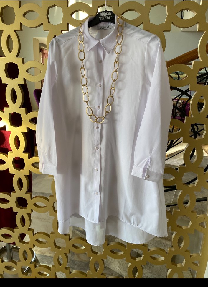Zincir Detaylı Beyaz Uzun Kollu Kadın Gömlek - Görsel 5