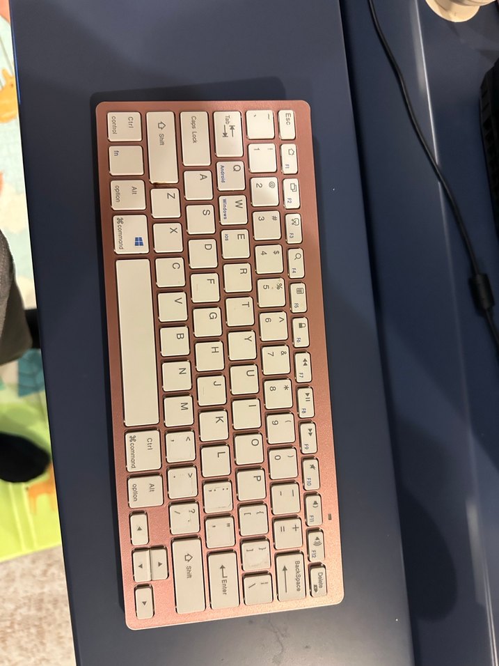 Pembe Renkli Bluetooth Klavye miniso - Görsel 2