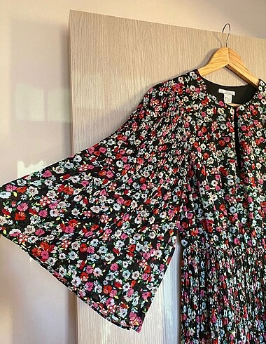 H&M H&M Midi Elbise
