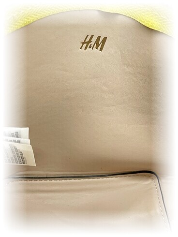 Beden H&M Kol Çantası %70 İndirimli.