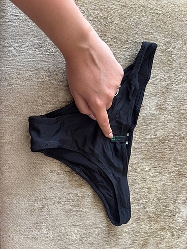 Benetton bikini alt