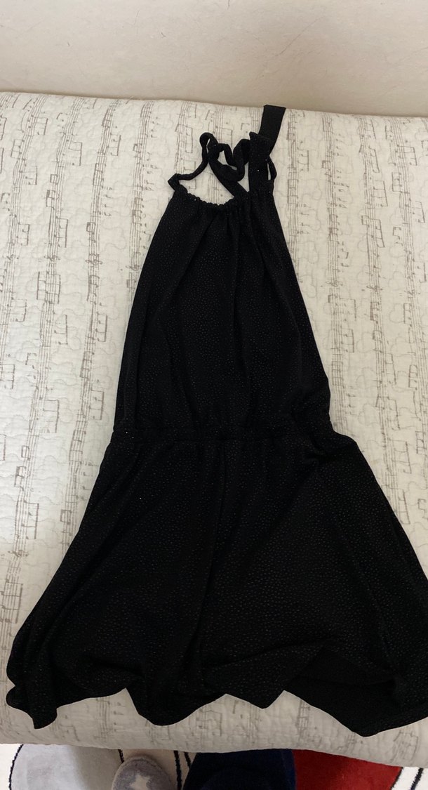 bershka payetli parlak sırt dekolteli tulum - Görsel 4