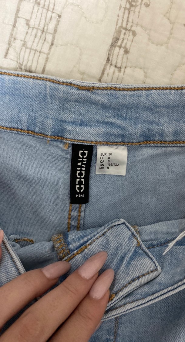 h&m kısa kot şort - Görsel 2