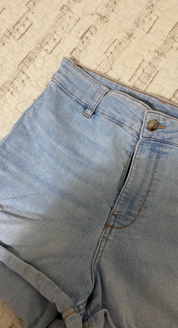 h&m kısa kot şort - Görsel 3