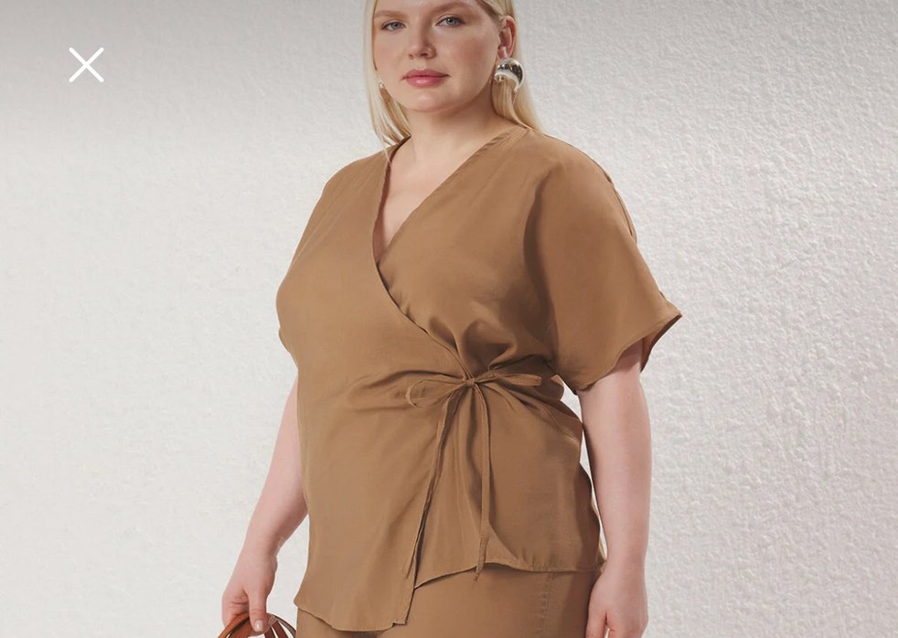 Bej V Yaka Salaş Kadın Bluz - Görsel 4