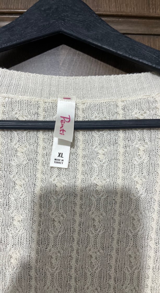 Kısa Kollu Örgü Beyaz Kadın Kazak - Görsel 2