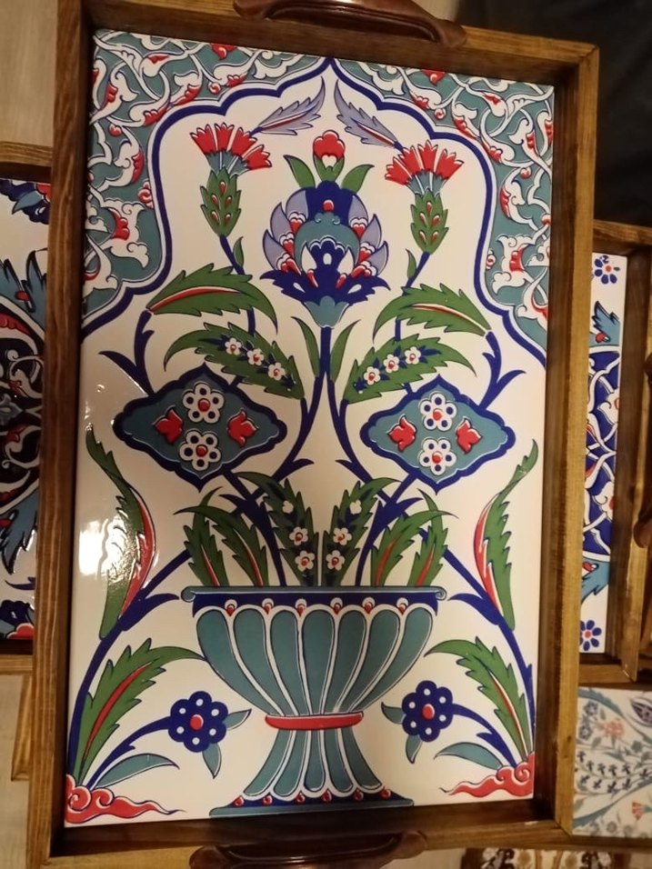 El Boyaması Çiçek Desenli Ahşap Tepsi - Görsel 2