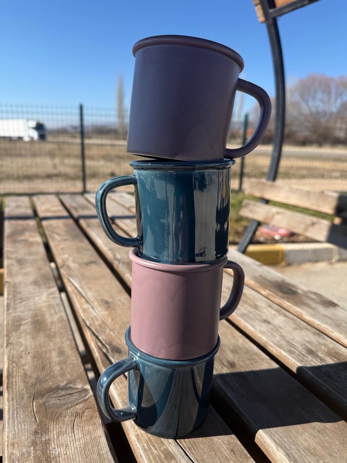 Mat ve Parlak Mavi-Mor Porselen Kupa Seti - Görsel 4