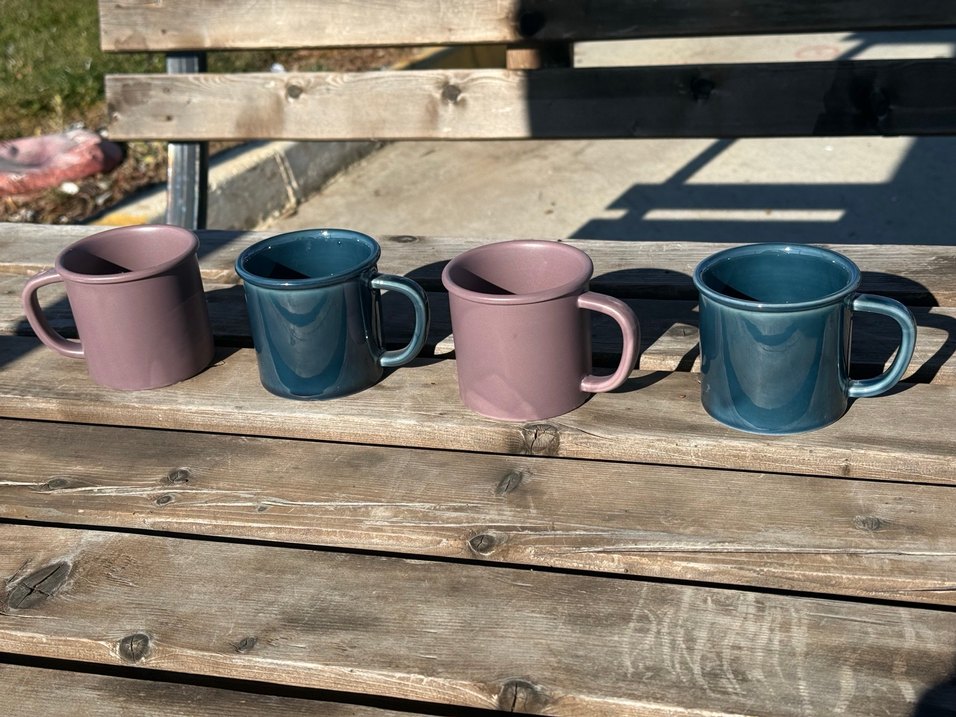 Mat ve Parlak Mavi-Mor Porselen Kupa Seti - Görsel 3