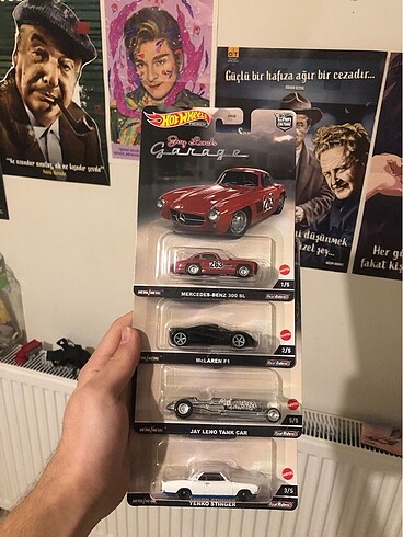 Hot Wheels set