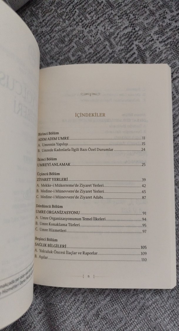 Umre Yolcusu Rehberi Kitabı - Görsel 3