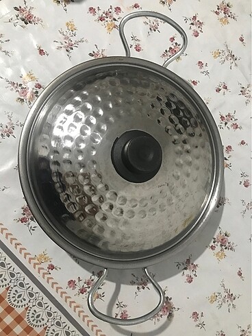 Bakır görünümlü sahan