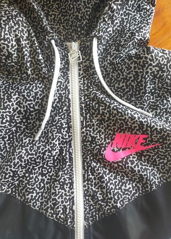 orjinal Nike bayan eşofman üstü sıfırından farksız - Görsel 2