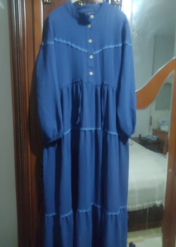 Mavi Düğmeli Uzun Salaş Kadın Elbise - Görsel 3