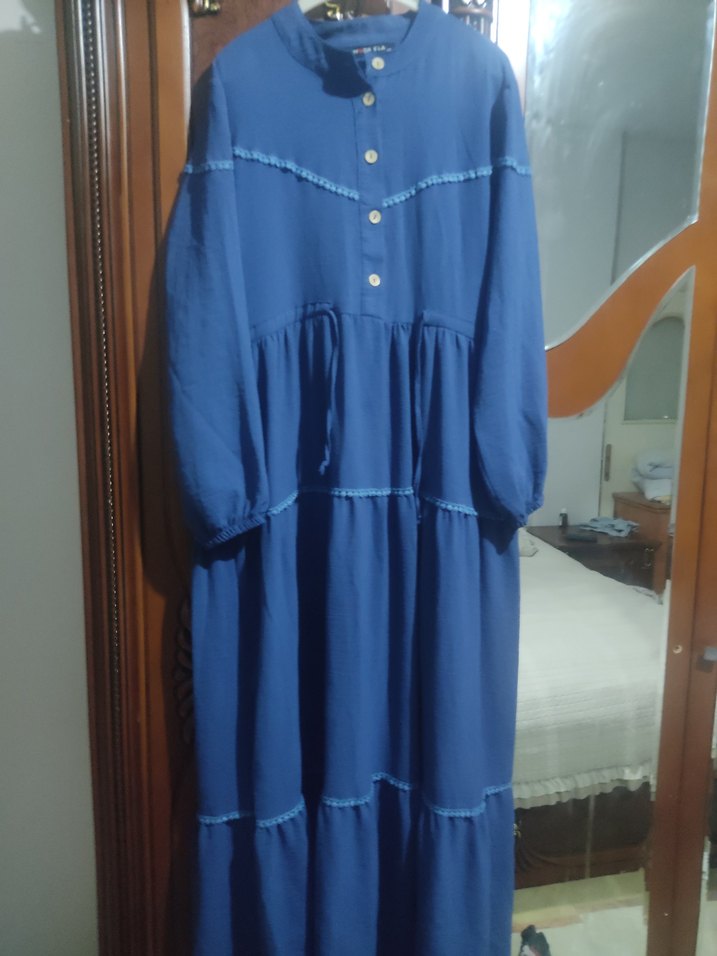 Mavi Düğmeli Uzun Salaş Kadın Elbise - Görsel 2