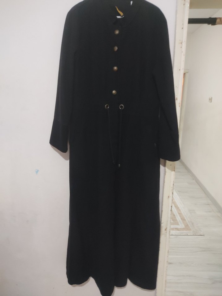 Düğmeli Siyah Uzun Kadın parduse kaşe kışlık kalın astarsız - Görsel 3