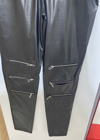 Siyah  Deri Dar Kesim Pantolon fermuarlı - Görsel 3