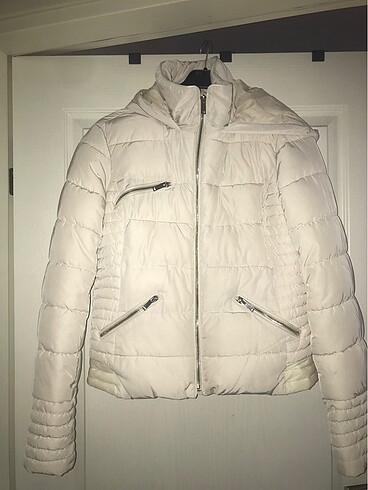 Zara mont