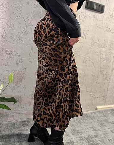 xl Beden LEOPAR MAXİ ETEK