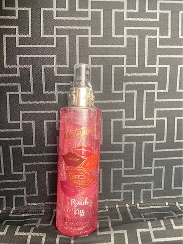 Eda Taşpınar French Kiss Body Mist