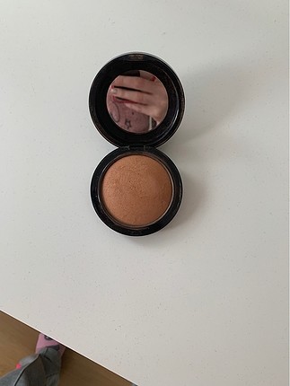 MAC Mac give me sun bronzer