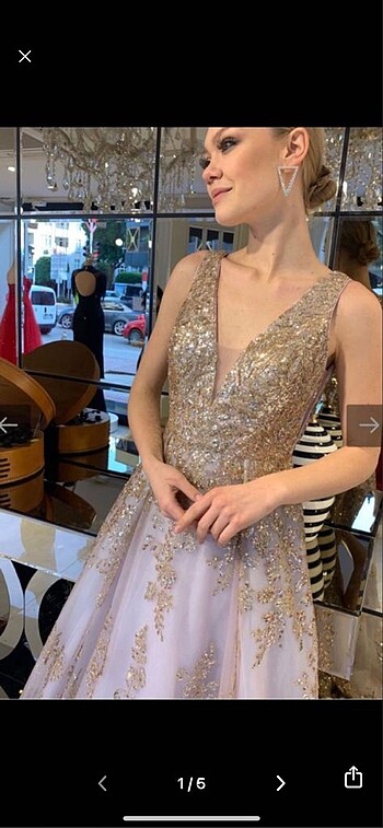 Zara Ns sposa abiye