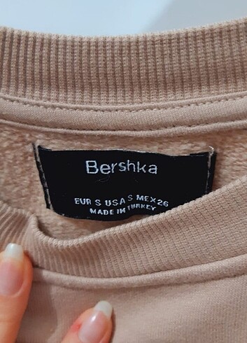 s Beden Bershka sweatshirt 