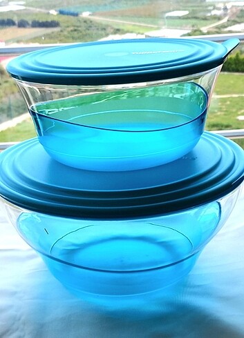Tupperware 