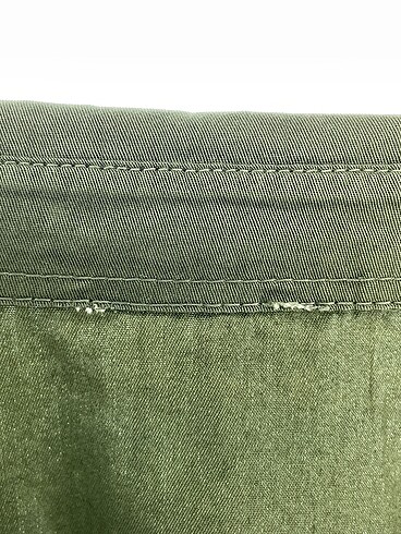 m Beden haki Renk PreLoved Gömlek %70 İndirimli.