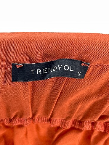 36 Beden çeşitli Renk Trendyol & Milla Mini Etek %70 İndirimli.