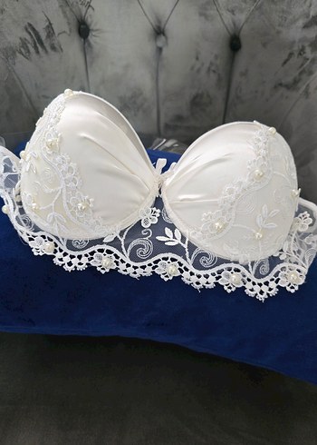 İşlemeli Beyaz Midi Sütyen - Görsel 3