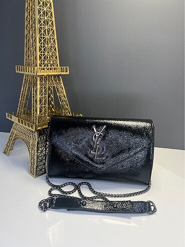 Stradivarius Yves saınt laurent