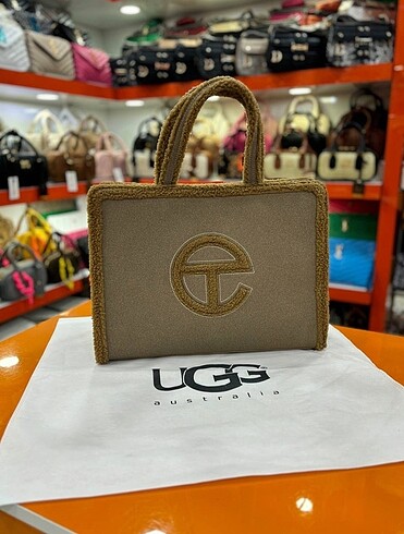 Ugg UGG UGG
